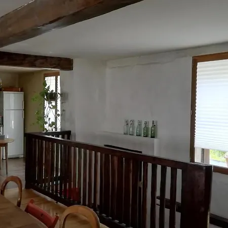 Ariege Grande Maison Eco-renovee Монсегюр