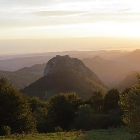 Дом отдыха Ariege Grande Maison Eco-renovee *